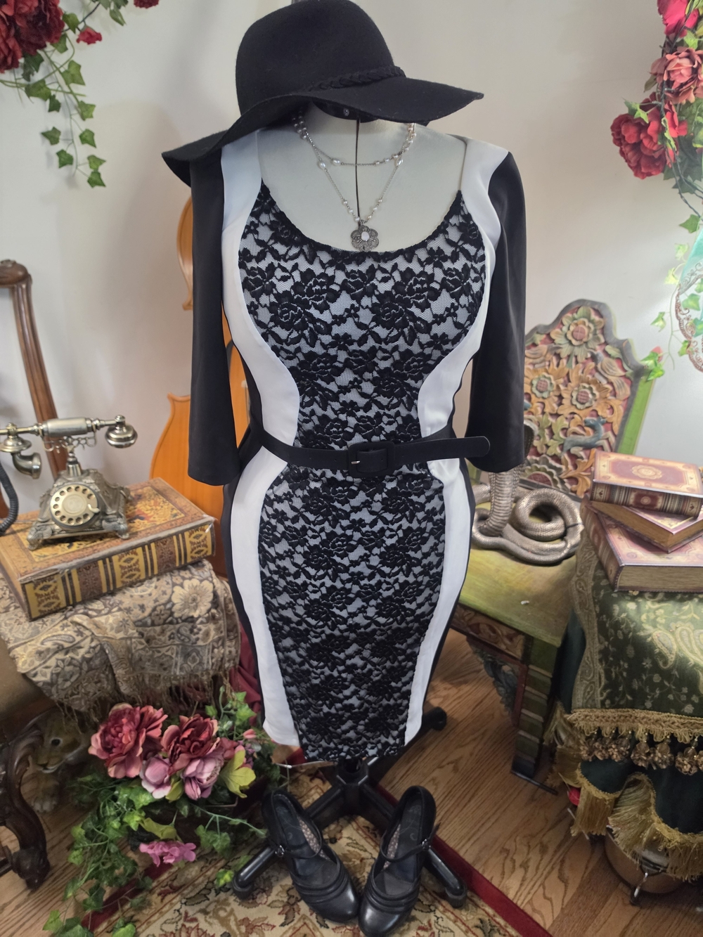 Signature by Sangria Black and White Lace Midi Sheath Dress